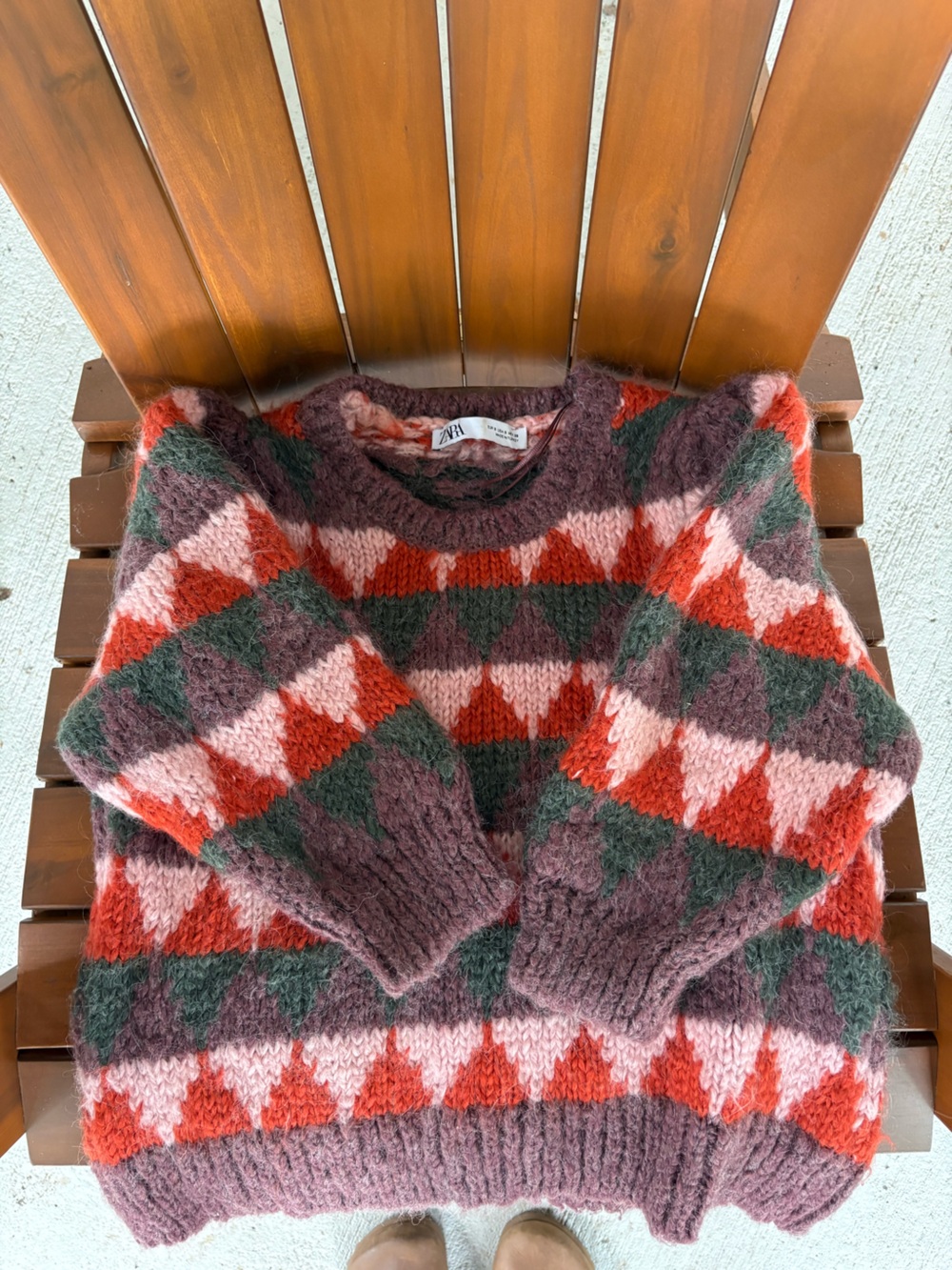 Zara Multicolor Geometric Crewneck Sweater in Red, Pink, Green, Purple